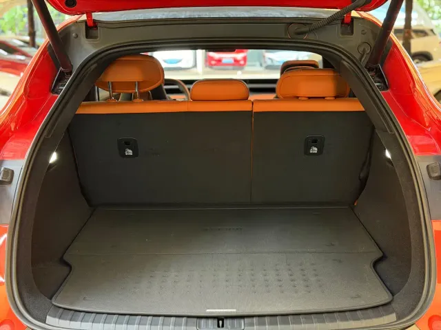 Xiaomi Auto Xiaomi YU7 2025 Extended Range RWD Edition — Фото автомобиля 16