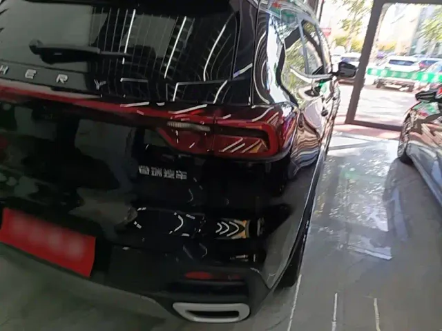 Chery Tiggo 8 — Фото автомобиля 7