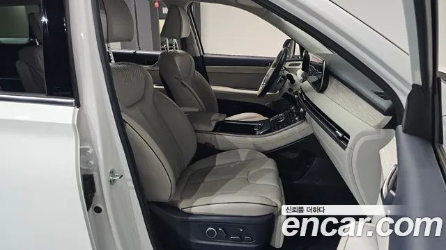 Hyundai Palisade The New Palisade Бензин 3.8 4WD — Фото автомобиля 19