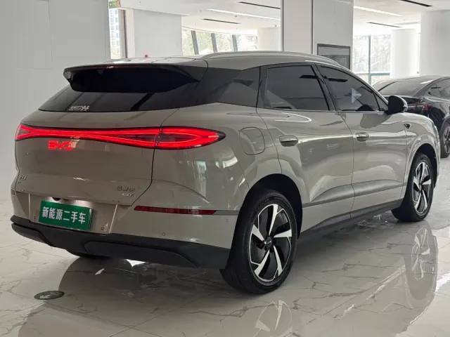 BYD Sealion 06 — Фото автомобиля 8