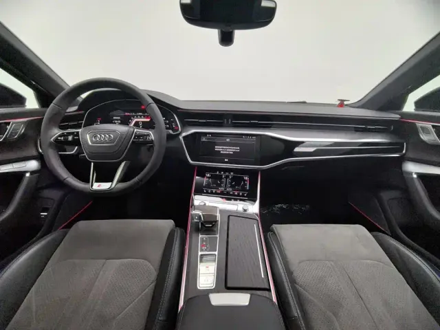 Audi A6L — Фото автомобиля 5