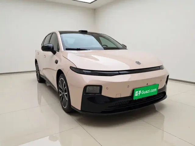 Leapmotor B01 — Фото автомобиля 3