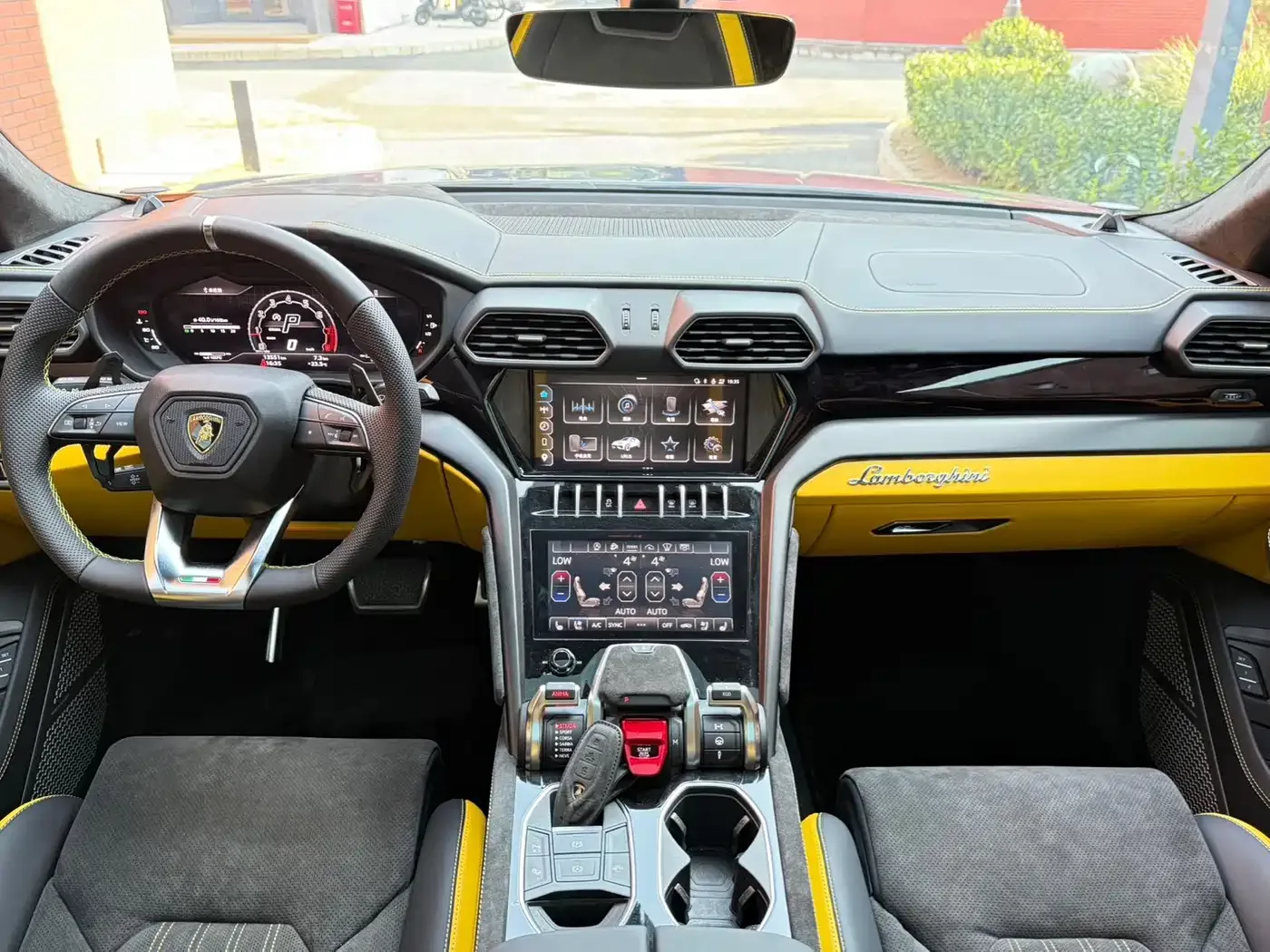 Lamborghini Urus 2023 4.0T V8 S — Фото автомобиля 14