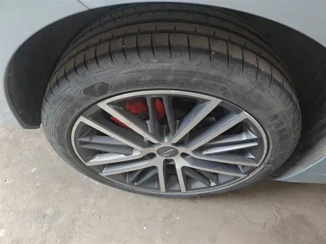 Geely Xingrui — Фото автомобиля 19