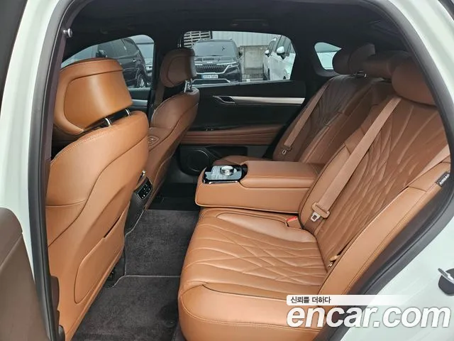 Genesis G80 Бензин 2.5 турбо 2WD — Фото автомобиля 18