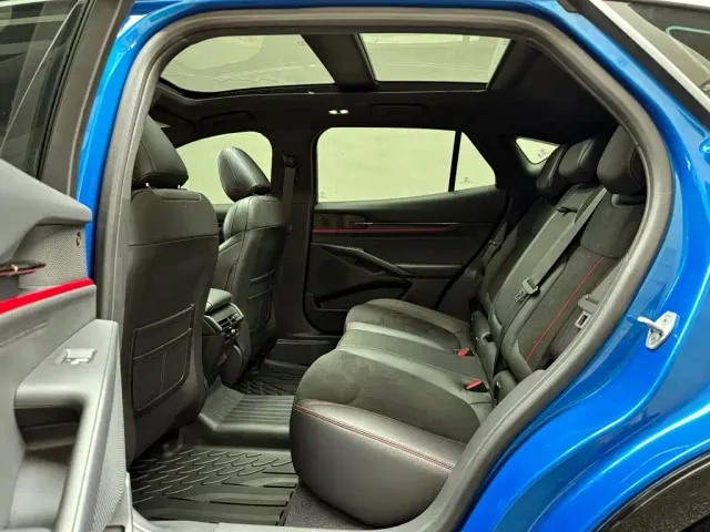 Ford EVOS — Фото автомобиля 10