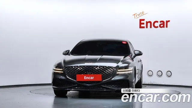 Genesis G80 RG3 — Фото автомобиля 3