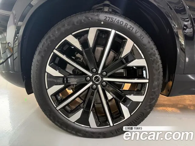 Volvo XC90 Generation 2 — Фото автомобиля 5