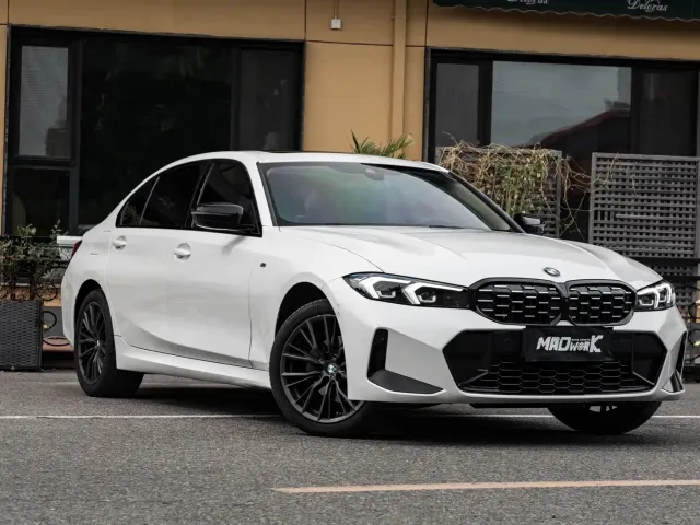 BMW 3 Series — Фото автомобиля 5