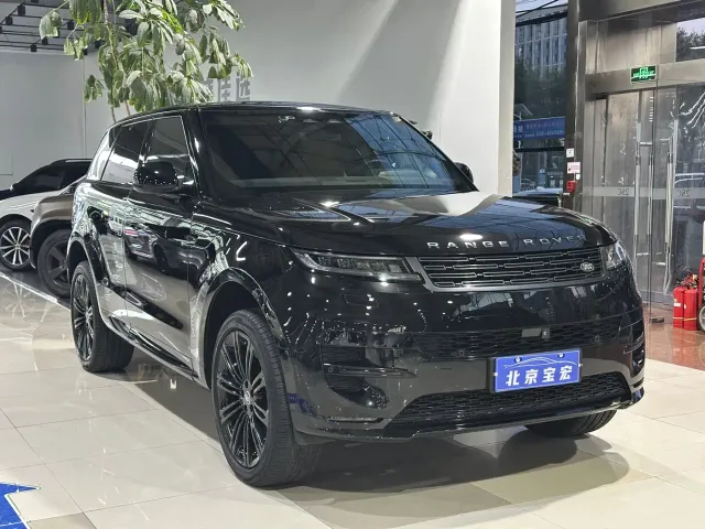 Land Rover Range Rover Sport — Фото автомобиля 3