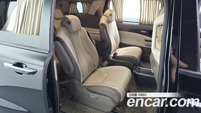 Kia Canival Carnival 4 поколение Бензин 9 мест Hi-Limousine — Фото автомобиля 13
