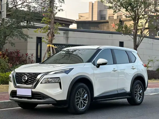 Фотография автомобиля — Nissan X-Trail
