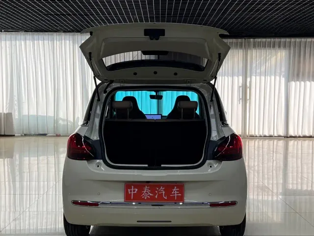 Wuling Bingo — Фото автомобиля 6