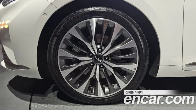 Kia K8 2.5 Бензин 2WD — Фото автомобиля 5