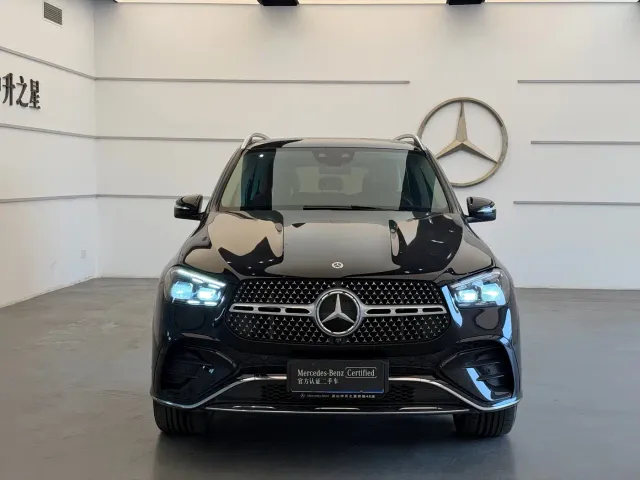 Mercedes-Benz GLE-Class — Фото автомобиля 2
