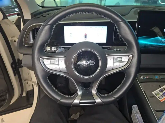BYD Sealion 05 EV — Фото автомобиля 10