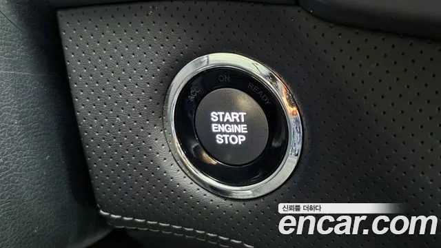 KG_Mobility_Ssangyong Rexton Новый Rexton Sport Khan Дизель 2.2 4WD — Фото автомобиля 16