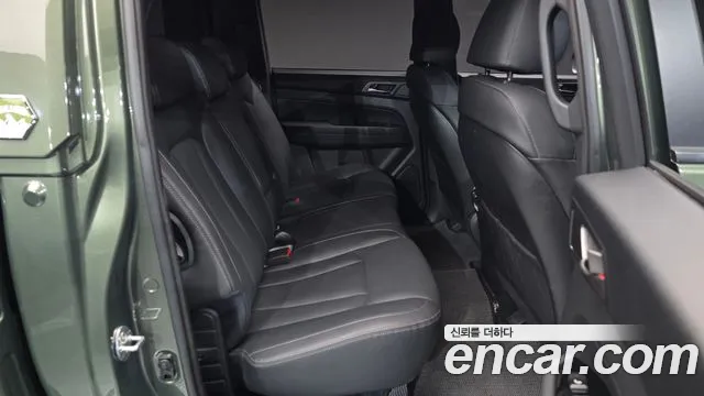 KG_Mobility_Ssangyong Rexton — Фото автомобиля 12