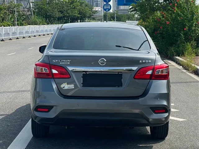 Nissan Sylphy — Фото автомобиля 8
