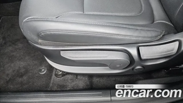 Hyundai Tucson Tucson (NX4) Бензин 1.6 Turbo 4WD — Фото автомобиля 29
