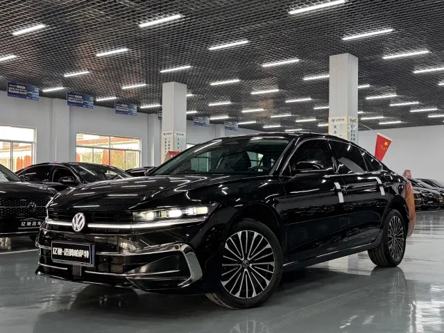 Фотография автомобиля — Volkswagen Magotan