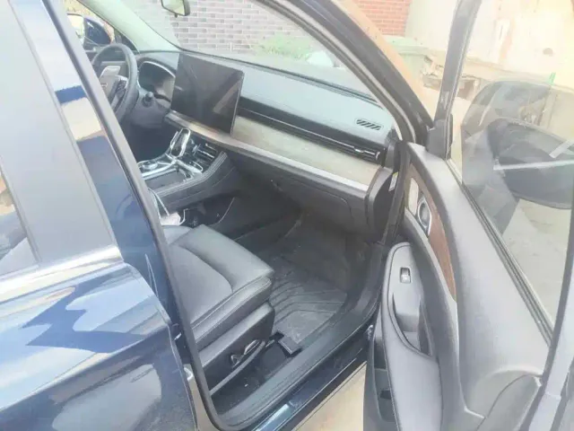 Skyworth Auto Skyworth EV6 — Фото автомобиля 13