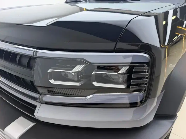 BYD FangChengBao Leopard 5 — Фото автомобиля 13