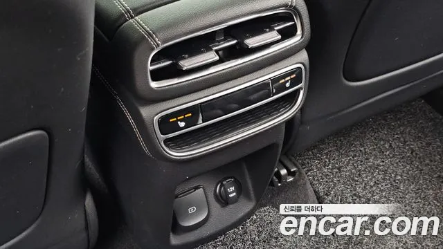 Genesis GV80 2.5T Бензин 2WD — Фото автомобиля 19