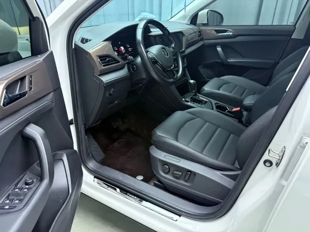 Volkswagen Tharu — Фото автомобиля 14