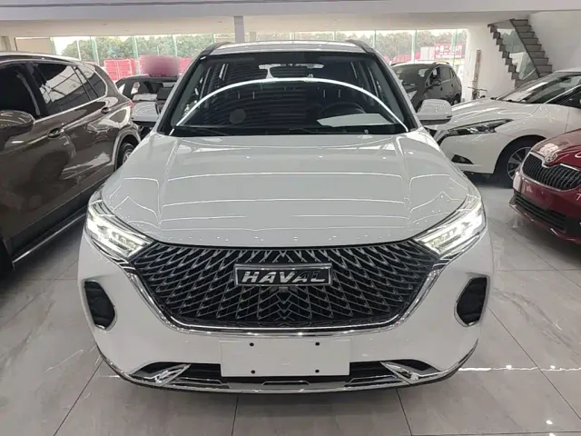 Haval M6 — Фото автомобиля 2