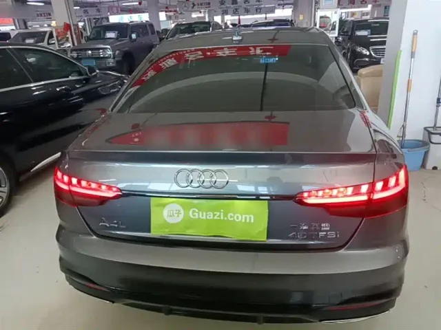 Audi A4L — Фото автомобиля 5