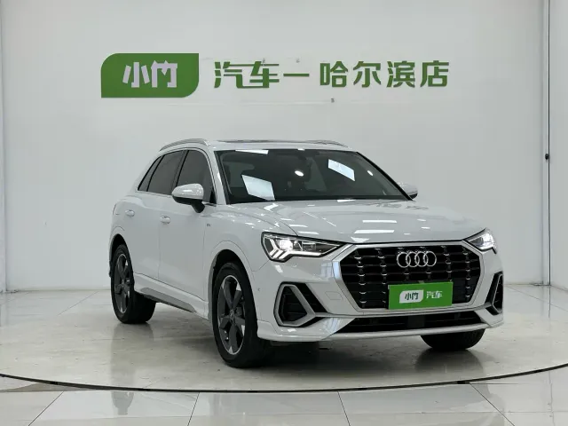 Audi Q3 — Фото автомобиля 3