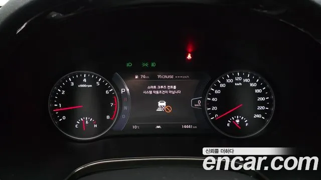 Kia Seltos — Фото автомобиля 8