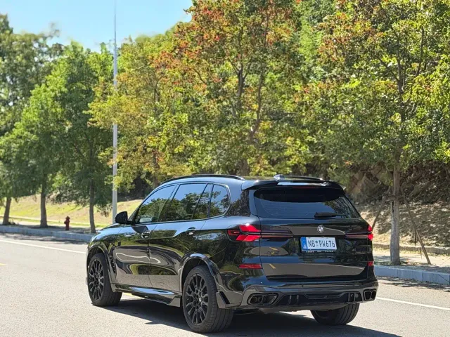 BMW X5 — Фото автомобиля 13