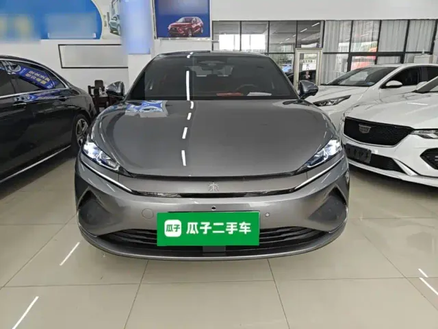 BYD Qin L — Фото автомобиля 2
