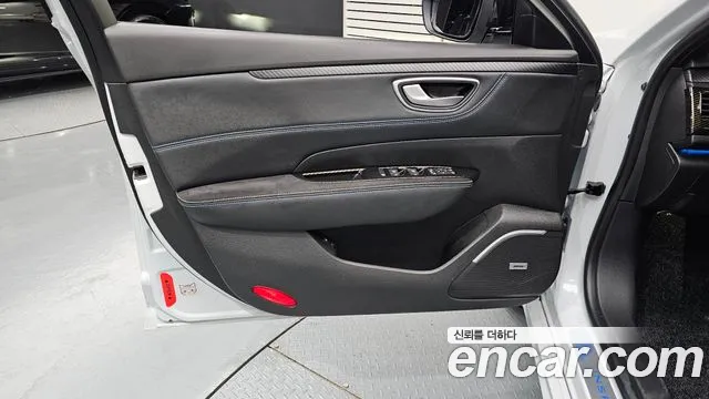 Renault Korea SM6 SM6 (New) — Фото автомобиля 24