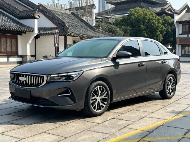 Фотография автомобиля — Geely Emgrand