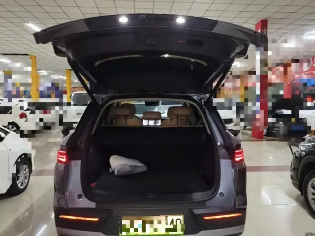 BYD Song Pro — Фото автомобиля 18