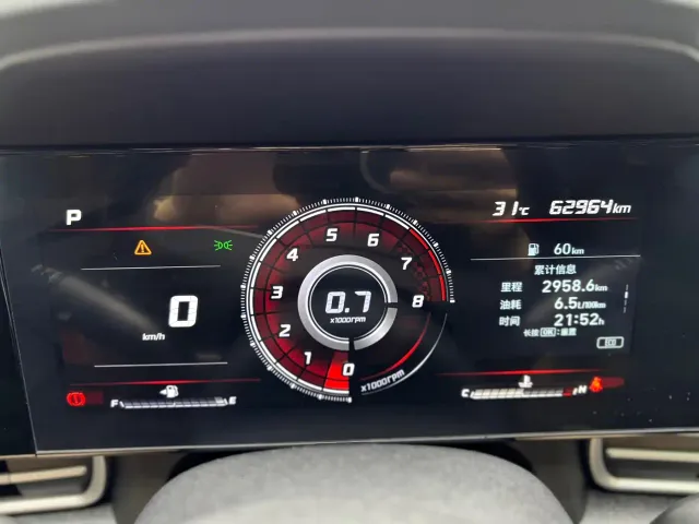 Hyundai Elantra — Фото автомобиля 10