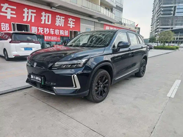 Фотография автомобиля — Skyworth Auto Skyworth EV6