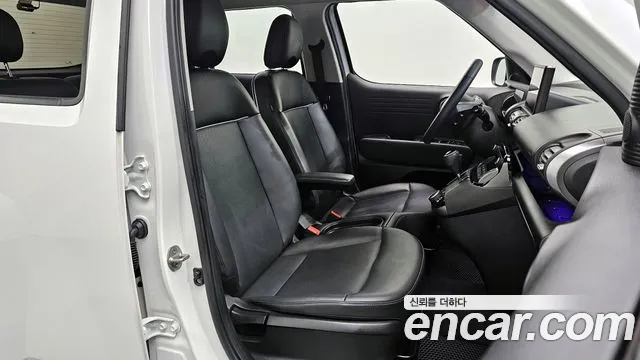 Hyundai Casper Casper Turbo Essential — Фото автомобиля 24