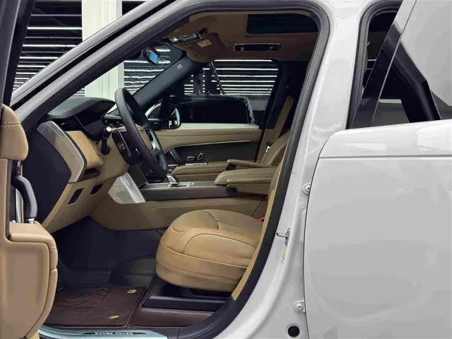 Land Rover Range Rover — Фото автомобиля 8