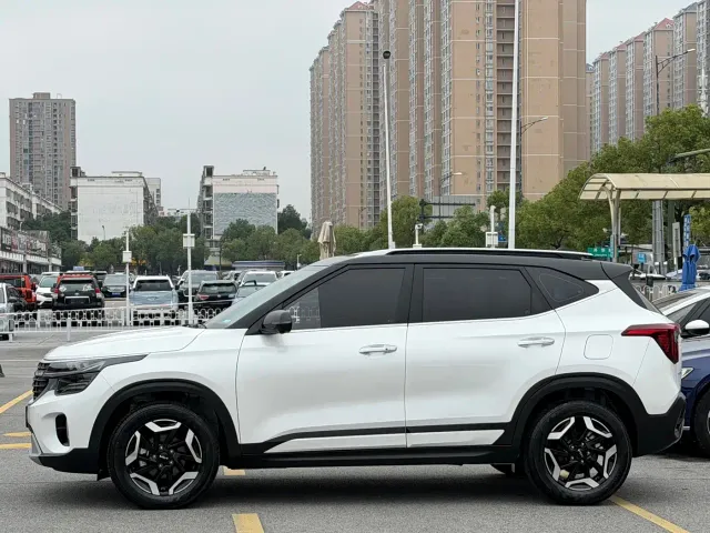 Kia Seltos — Фото автомобиля 5