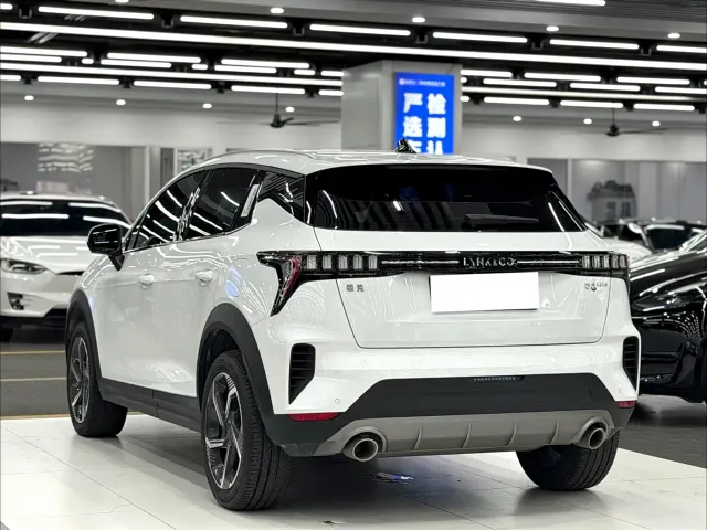 Lynk & Co 06 EM-P — Фото автомобиля 4