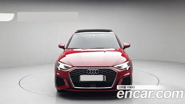 Audi A3 8Y — Фото автомобиля 3
