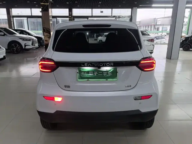 Leapmotor T03 — Фото автомобиля 5