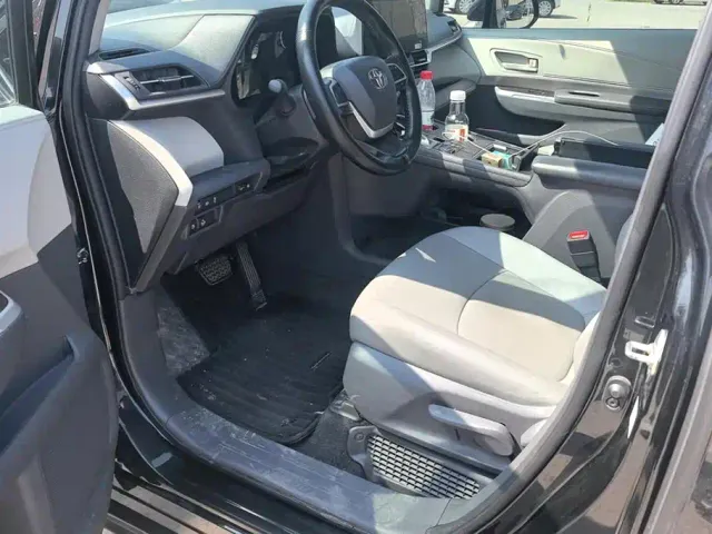 Toyota Granvia — Фото автомобиля 9