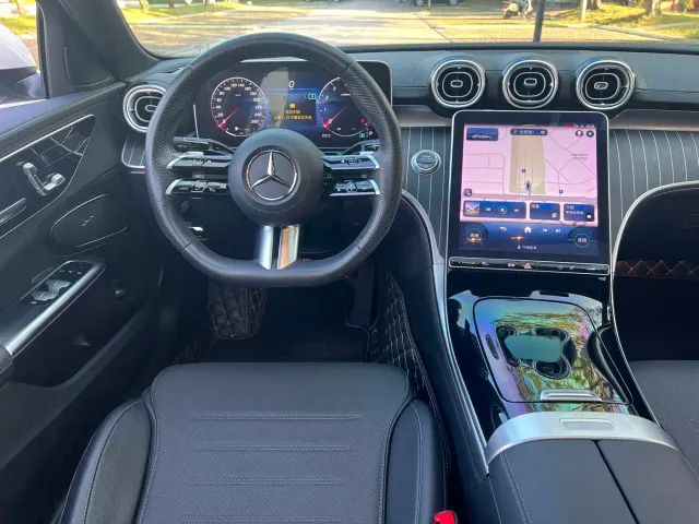 Mercedes-Benz C-Class — Фото автомобиля 5