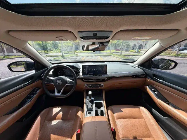Nissan Teana — Фото автомобиля 8