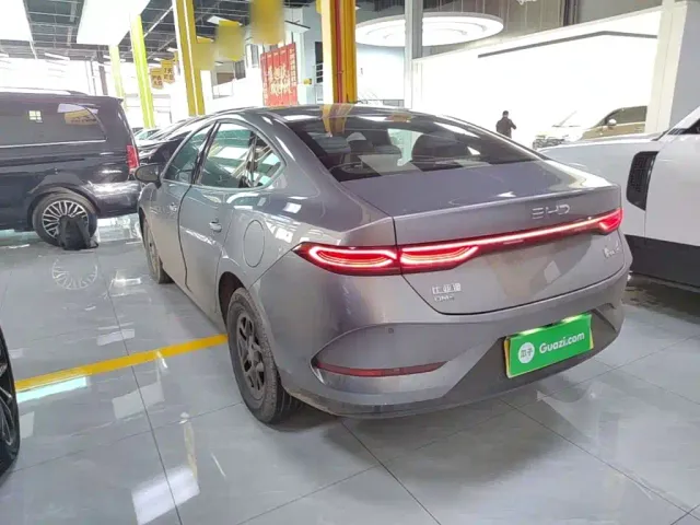 BYD Qin PLUS — Фото автомобиля 4